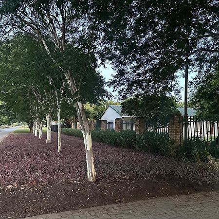 The Guest House Pongola Bagian luar foto